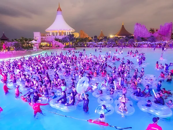 wavepool-05