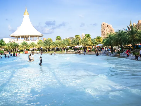 wavepool-13